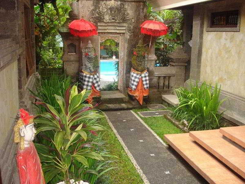 Puri Garden Hotel & Hostel Ubud Esterno foto